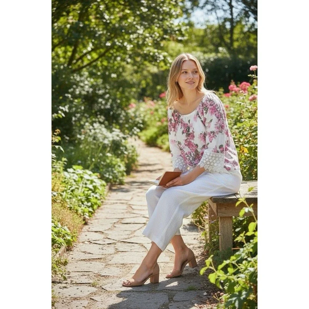 West Loop Floral Bell Lace Sleeve Tunic Top Stretch Shoulders Size Large - Picture 9 of 10